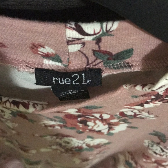 Flower dress - Picture 2 of 3